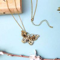 Vintage Butterfly Diamond Pendant Necklace Female Fashion Creative Detachable Brooch Accessory main image 5
