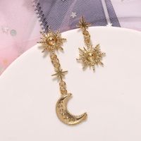 2019 Coréenne Style Nouvelle Alliage Asymétrique Boucles D'oreilles De Mode Boucles D'oreilles Simple Tempérament Croissant Boucle D'oreille Accessoires En Gros main image 5