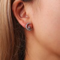 New Korean Star And Moon Earrings Cute Star Moon Diamond Asymmetric Earrings main image 3