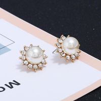 Legierung Perlen Große Ohrringe Japan Und Korea Mode Temperament Sonne Ohrringe Niedliche Einfache Ohrringe Frauen  Neu main image 1