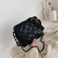 Ins Small Bag Female 2019 New Fashion Western Style Messenger Bag Korean Version Of The Red Texture Rhombus Chain Bag main image 1