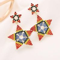 Aretes De Contraste De Moda Rainbow Geometric Stud Pendientes main image 6