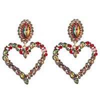 Aleación En Forma De Corazón De Gran Venta En Europa Y América Con Incrustaciones De Diamantes Pendientes Exagerados De Temperamento Retro Versión Coreana Femenina De Los Pendientes De Diamantes Súper Completos main image 6