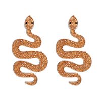 53056 Europäische Und Amerikanische Stil Neue Persönlichkeit Internet-promi-spaß Schlangen Förmige Ohrringe Mode All-match Hipster Übertrieben Reis Perlen Ohrringe sku image 4