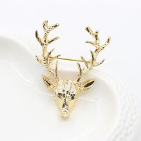 Broche De Alce Golden Antlers Christmas Gift Pin Accesorios Fawn Christmas Gift Wholesale main image 1