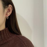 Metal Arc Earrings Gold Bean Ear Studs Back Insert C-shaped Earrings main image 4
