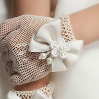 Children Etiquette Gloves Girls Princess Wedding Dress Pearl Bride Wedding Gloves main image 4