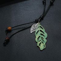 New Accessories Vintage Leaf Pendant Necklace Sweater Chain Long Winter Accessories main image 5