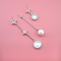 Fashion Mother-of-pearl Pearl Fashion Light Luxury Earrings main image 6
