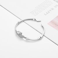 Coréenne Tendance Simple Chic Froid Vent Géométrique Forme Ronde Diamant Alliage Bracelet E-commerce Hot-vente Produit main image 5