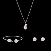 Europäische Und Amerikanische Mode Luxus Perle Strass Legierung Kurze Schlüsselbein Halskette Boutique Dreiteilige Set Schmuck Großhandel main image 3