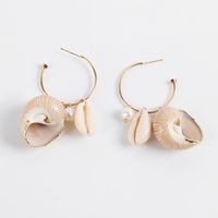 2019 Europäische Und Amerikanische Sommer Neue Muschel Ohrringe Weibliche Kreative Persönlichkeit Vergoldete Rand Perle Conch Ohrringe Ohrringe main image 4