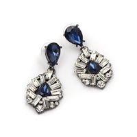 Jujia Nouvelle Alliage Diamant Boucles D'oreilles Ornement Européen Et Américain Personnalisé Boucles D'oreilles Élégantes En Gros Ventes Directes Croix-frontière 51297 main image 4