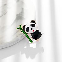 Fabrik Direkt Verkauf Neue Mode Persönlichkeit Bambus Panda Brosche All-match-legierung Tropf Öl Tier Corsage Spot main image 3