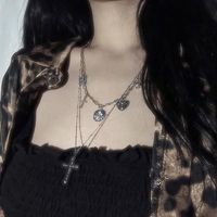 Rétro Américain Kewpie Chanceux Ange Disco Amour Croix Pendentif Collier Clavicule Chaîne Long Pull Chaîne Pour Les Femmes main image 2