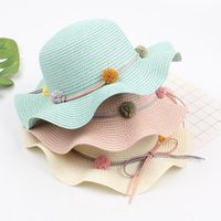 Enfants Chapeau De Femmes D'été Plage Balnéaire Vacances Style Pliable Chapeau De Paille Coréen Style Mignon Fleurs Vague Bord Chapeau De Soleil main image 1