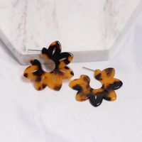 52097 Europäische Und Amerikanische Grenz Überschreitende Neue Ohrringe Kreative Sonnenblume Einfache Und Modische Acryl Ohrringe main image 4