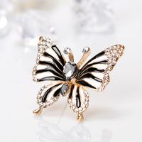 Neuer Europäischer Und Amerikanischer Modeschmuck Schwarz Schmetterlings Tropfen Öl Diamant Corsage Weibliche Legierung Diamant Galvanik Kc Spot main image 3