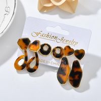 2019 Nouveau Acrylique Géométrique Boucles D'oreilles Croix-frontière Chaude Européen Et Américain Personnalisé De Coeur De Pêche Anneau Géométriques Acétate Boucles D'oreilles main image 4