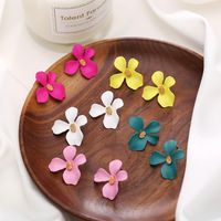 Simple Style Flower Stoving Varnish Alloy No Inlaid Earrings main image 4
