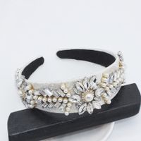 Fashion Full Rhinestone Beads White Leaves Geometric Simple Headband Nhwj128423 main image 2
