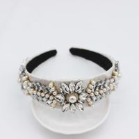 Fashion Full Rhinestone Beads White Leaves Geometric Simple Headband Nhwj128423 main image 7