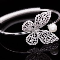 Nouvelle Mode Japonaise Et Coréenne Main Anneau Ouvert Réglable Bracelet Femelle Rose Zircon Creux Perle Papillon Bracelet main image 3