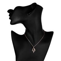 Fashion Personality Heart-shaped Projection Hollow Necklace Nhxs129963 main image 5