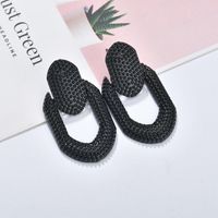 2019 Neuer Stil Heiß Verkaufte Europäische Und Amerikanische Mode Kreative Legierung Geometrische Damen Persönlichkeit Textur Muster Ovale Ohrringe main image 5