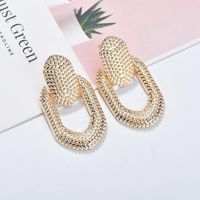 2019 Neuer Stil Heiß Verkaufte Europäische Und Amerikanische Mode Kreative Legierung Geometrische Damen Persönlichkeit Textur Muster Ovale Ohrringe main image 7