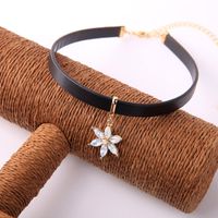 Womens Floral Rhinestone Alloy Necklaces Nhqd125617 main image 5