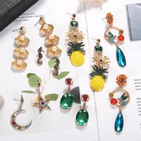 2019 Croix-frontière Nouvelle Arrivée Exagéré Creative Ananas Shell Étoiles Lune Hippocampe Boucles D'oreilles Collection Européen Et Américain Tous Les-correspondant En Gros main image 2