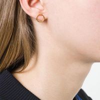 Fabrik Direkt Verkauf Europäische Und Amerikanische Mode Ohrringe Großhandel Persönlichkeit Einfache Geometrische Liebe Herzförmige Runde Nadeln Beliebte Kleine Ohrringe main image 4
