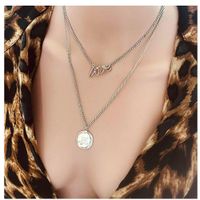 Style Coréen De Mode Lettre Amour Clavicule Chaîne Rétro Exagérer Unique Mode Multi-couche Collier Femelle Collier main image 1