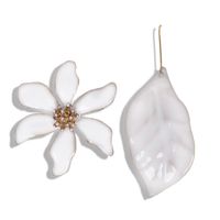 Fashion Flowers And Leaf Shaped Asymmetrical Earrings Nhjq136256 main image 7