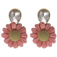 Européen Et Américain Exagéré Main Tissu Fleur Plantes Diamant Boucles D'oreilles À La Mode Chrysanthème Élégant Goutte D'eau De Femmes Tous-match Boucles D'oreilles main image 12