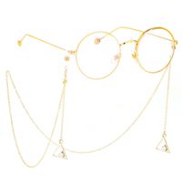 Non-slip Accessoires En Métal Lunettes Cordon Or Triangle Pendentif Lunettes Chaîne Accessoires De Mode Fabricant sku image 1