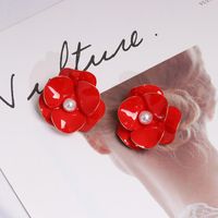 52122   Hot Sale Einfache Ohrringe Tropföl Blüten Blätter Simulierte Perlen Ohrringe Europäische Und Amerikanische Blumen Ohrringe main image 6