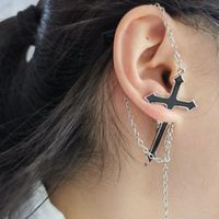 Exagérée Longue Chaîne Croix Boucles D'oreilles Femme En Ligne Influenceur Boucles D'oreilles Croix Avant Et Retour Oreille Goujons Cintre Femmes De Mode Boucles D'oreilles En Gros main image 3