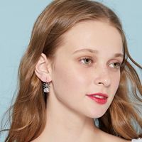 Simple And Exquisite Super Fairy Bow Rhinestone Alloy Earrings Nhll131552 main image 3