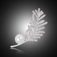 Koreanische Mode Perlen Brosche Damen Diamant Baum Blatt Brosche Brosche Hersteller Heißer Verkauf Im Außenhandel main image 7