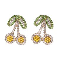 52343 Boucles D'oreilles Européen Et Américain Style Simple Personnalité Série De Fruits À La Main Plein Diamant Cerise Boucles D'oreilles Boucles D'oreilles 2019 Nouveau sku image 2