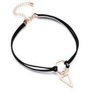 Mode Coréenne Simple Géométrique Triangle Pendentif Collier Chandail Chaîne Vintage Double Couche De Velours Bande Collier Ornement main image 4