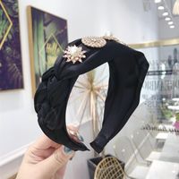 Korean Version Of The Rhinestone Super Flash Wide Side Twist Whip Knotted Headband Nhsm139208 main image 7