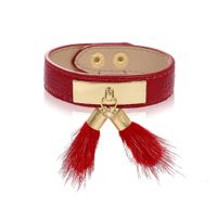 Einreihiger Druckknopf Aus Leder, Trend Iges Armband, Europäisches Und Amerikanisches Temperament, All-match-legierung Stoff Anhänger, Armband Schmuck main image 3