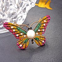 2019 Nouvelle Mode Couleur Cristal Autrichien Papillon Broche Alliage Broches Accessoires En Gros 850066 main image 5