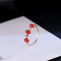 Koreanische Version Kleiner Frischer, Süßer Und Verspielter Roter Erdbeer Ring Weiblicher Einfacher Diamant-zeigefinger-gelenk Ring Student main image 3