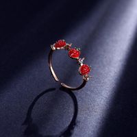 Koreanische Version Kleiner Frischer, Süßer Und Verspielter Roter Erdbeer Ring Weiblicher Einfacher Diamant-zeigefinger-gelenk Ring Student main image 7