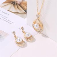 Perle De Mode Ensemble De Bijoux Tempérament Baisse Forme Collier Oreille Stud Deux-pièce Ensemble Personnalisé Élégant De Mariée Ornement En Gros main image 6