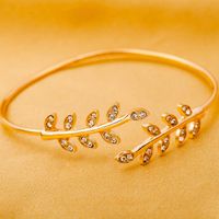 Style Coréen Nouveau Accessoires Froid Style De Mode Diamant-intégré Open Géométrique Bracelet Feuille En Forme De Bracelet De Femmes Bijoux En Gros main image 8